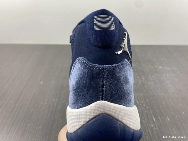 1st Kicks Jordan 11 Navy Velvet AR0715-441 Air WMNS Midnight 0718